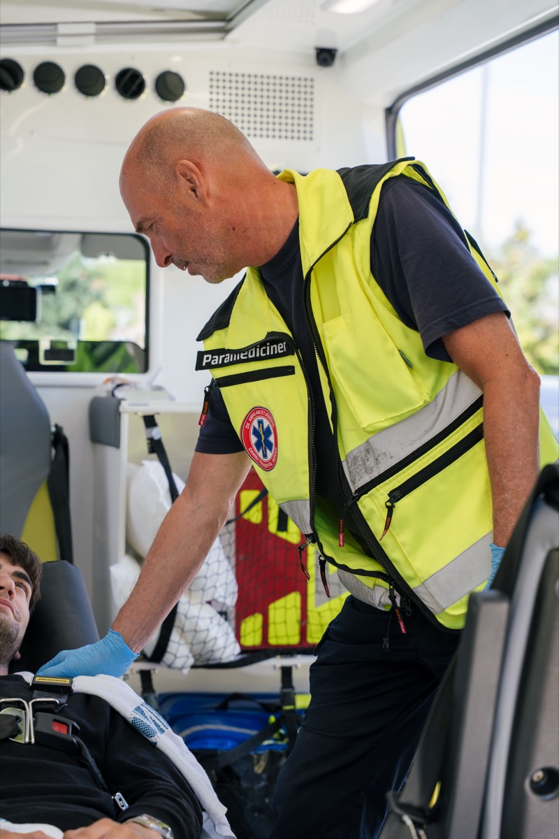 Stretcher transport